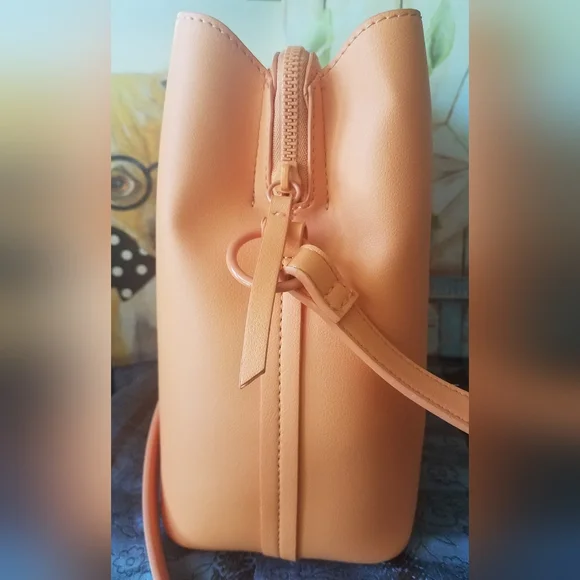 Nanette Lepore Triple Section Bucket Bag NWT - Picture 6 of 17